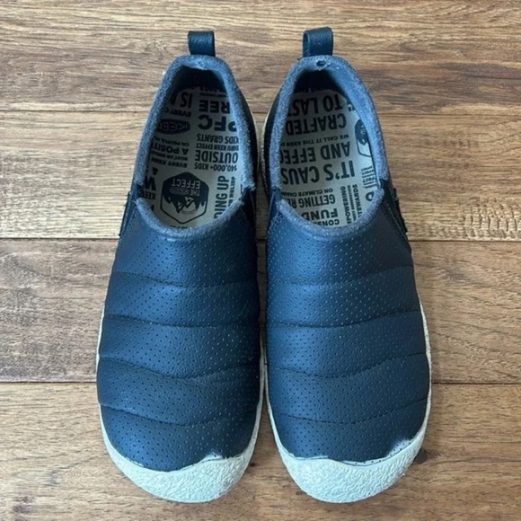 Keen Howser Harvest Casual Slip On Shoes Black Perforated Men's Size 8.5 - Picture 8 of 11